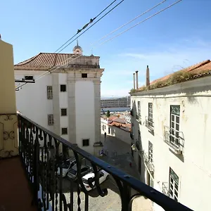 Apartment Alfama Right Point, Lisbon