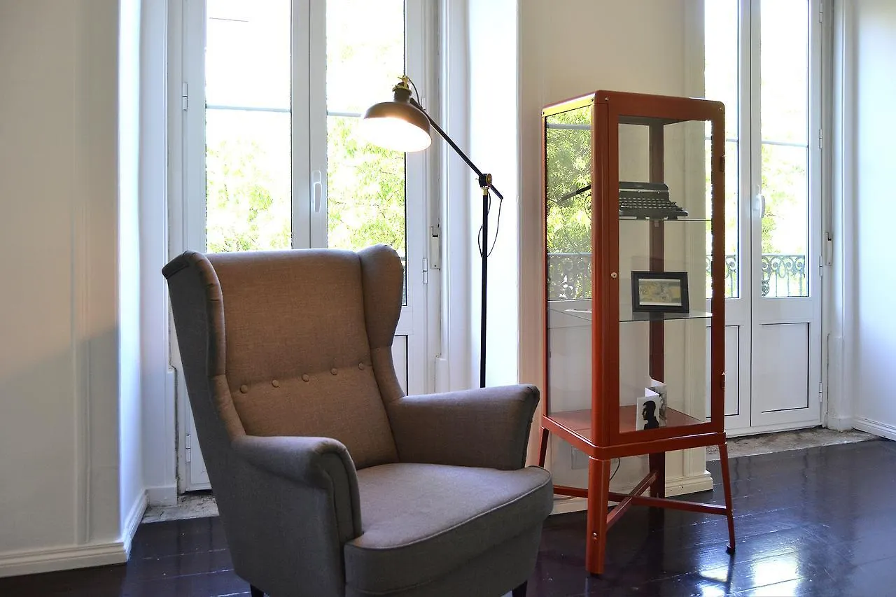 Go Native Lisbon Vip Fernando Pessoa Apartment 0*,